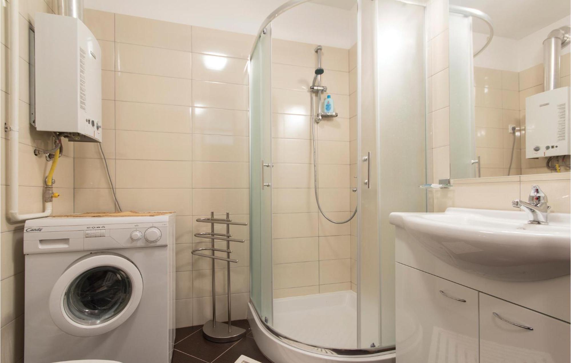 Gorgeous Apartment In Pula With House Sea View Екстер'єр фото