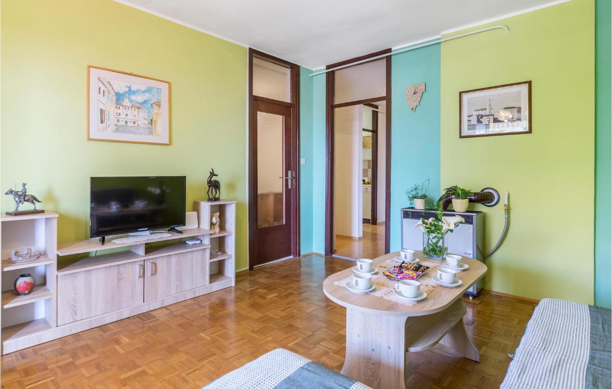 Gorgeous Apartment In Pula With House Sea View Екстер'єр фото