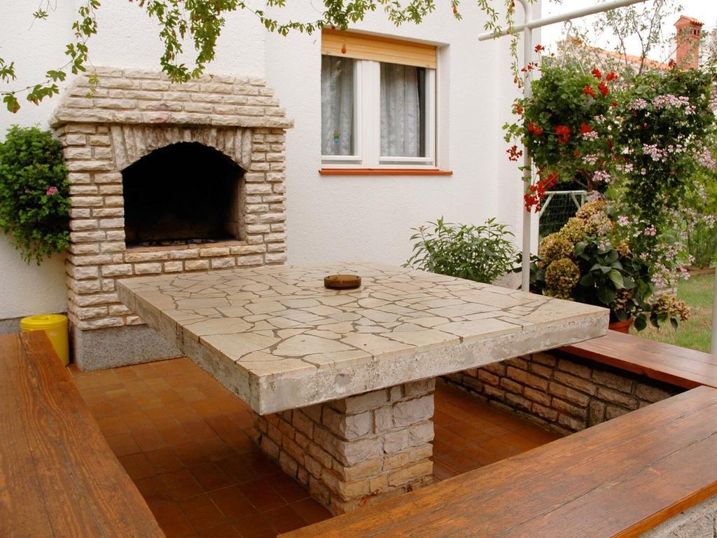 Gorgeous Apartment In Pula With House Sea View Екстер'єр фото